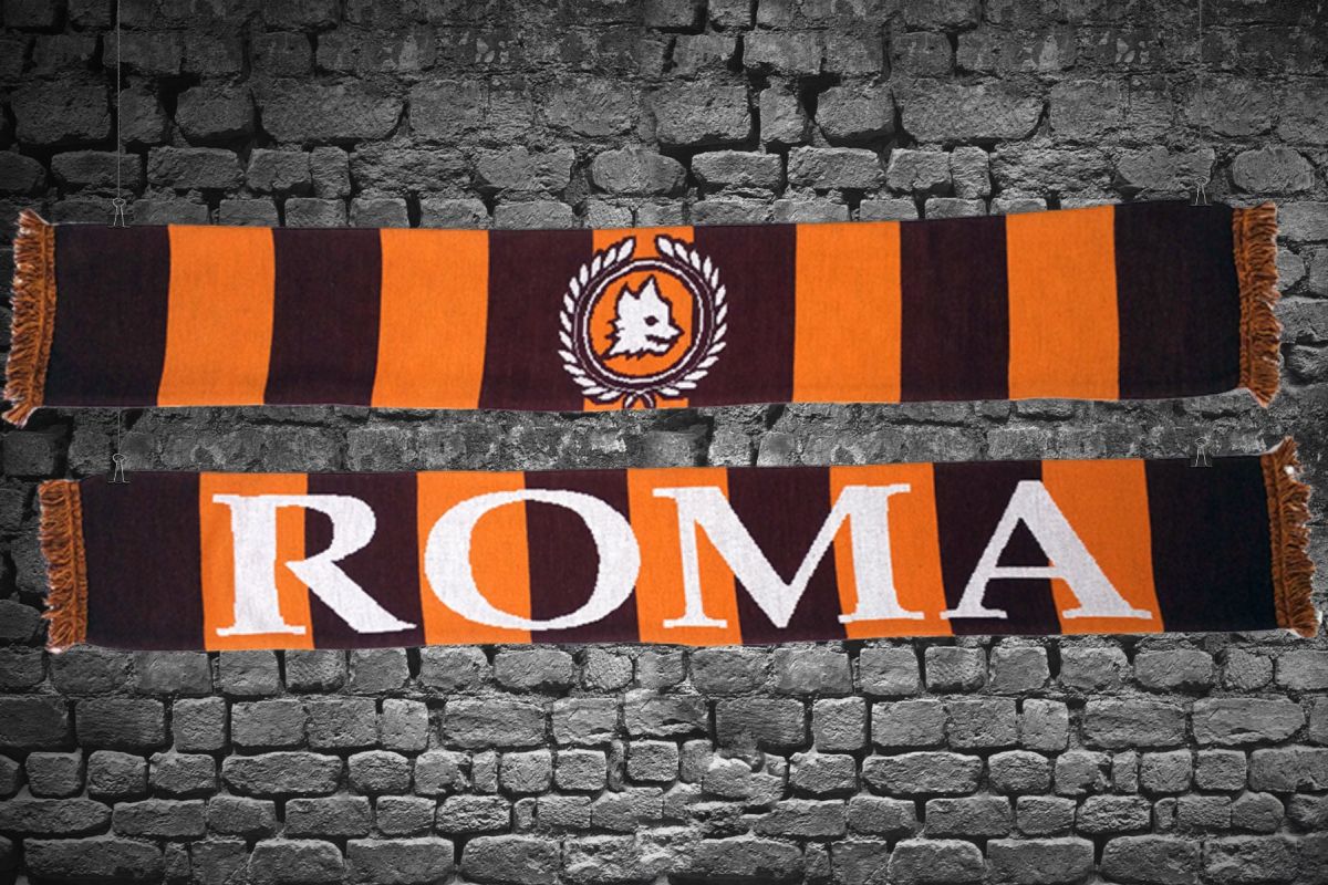 Knitted Scarf Roma